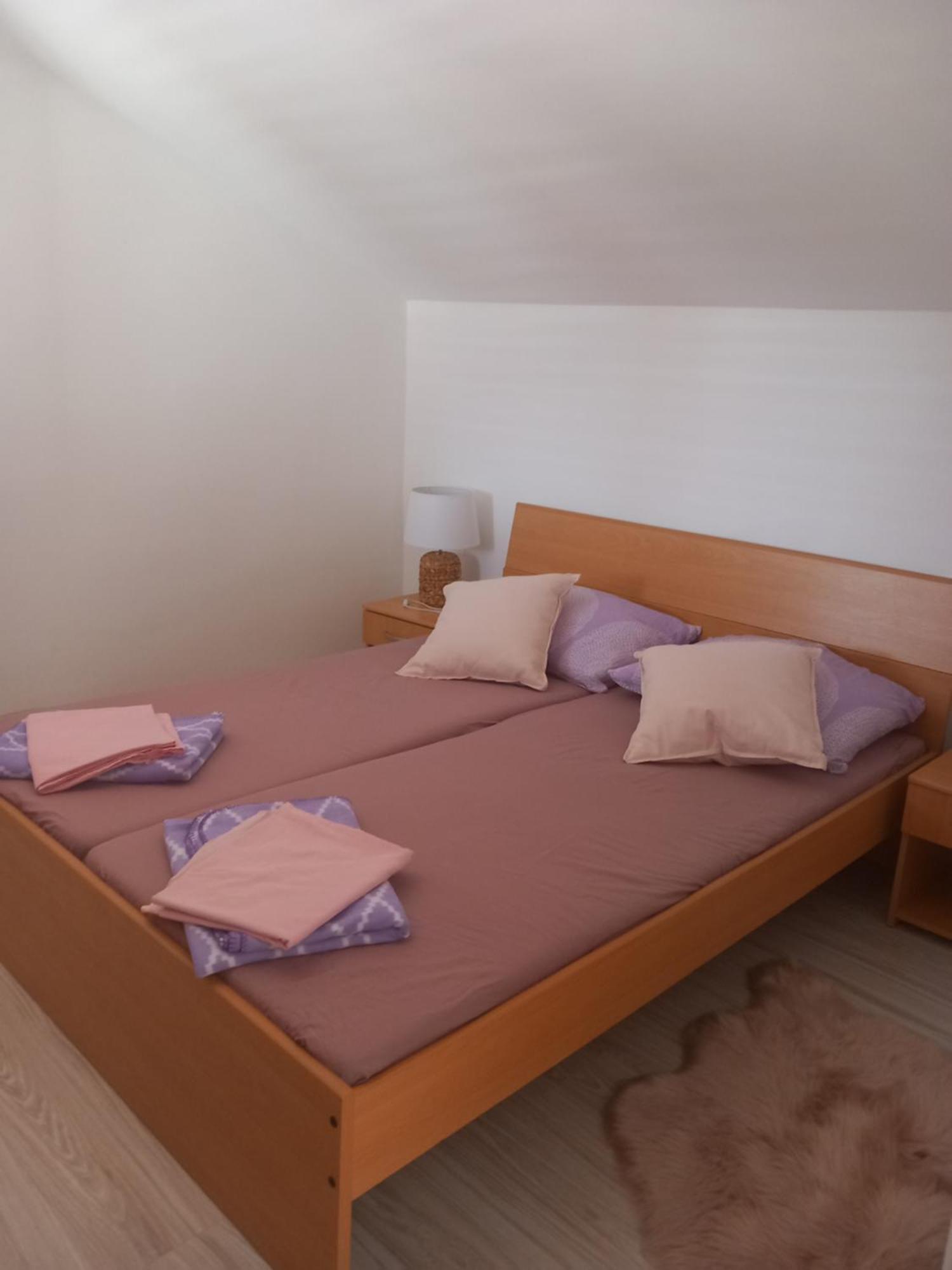 Apartmani Rab - Adrijana & Aleksandra Banjol Bilik gambar