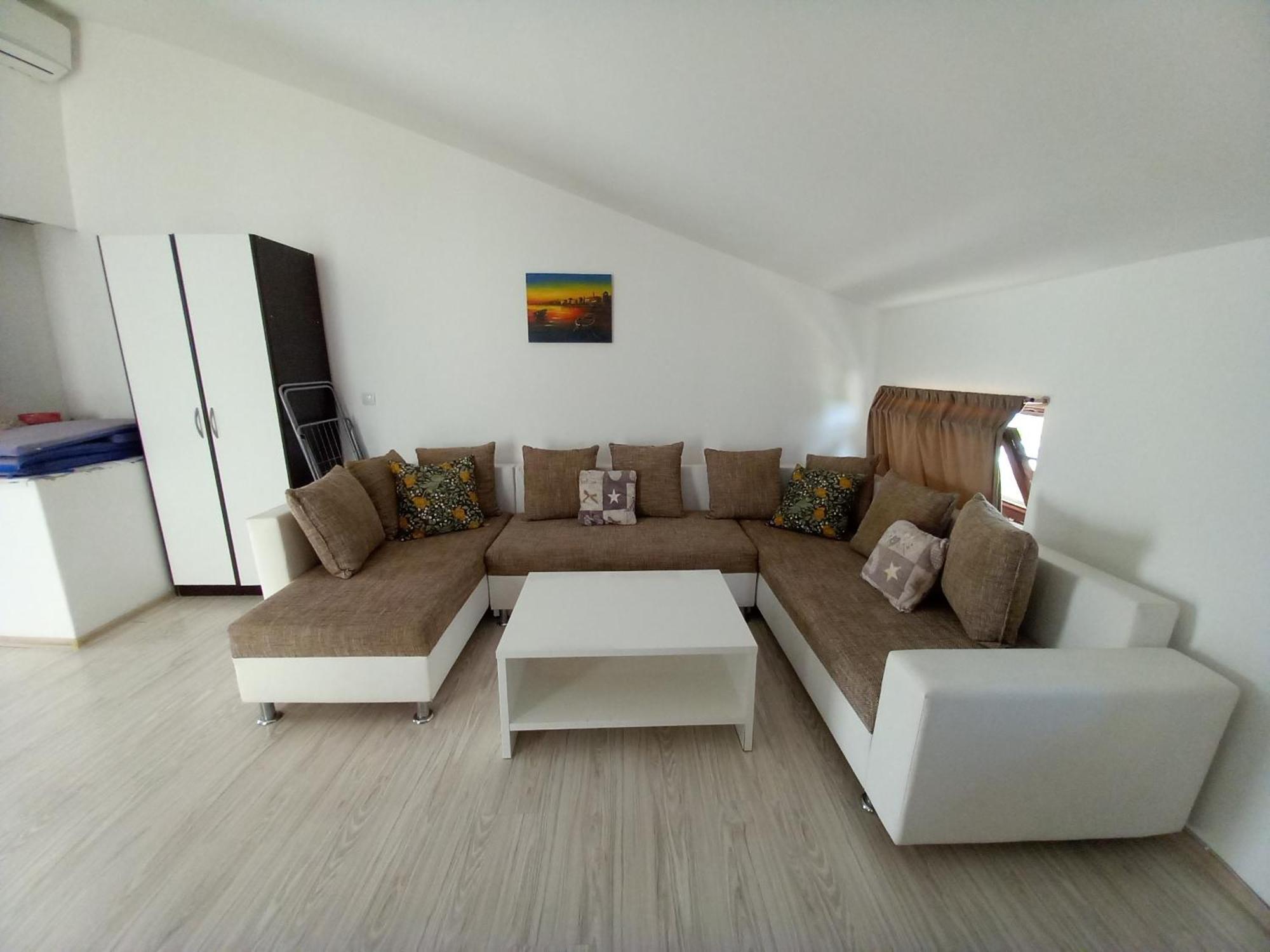 Apartmani Rab - Adrijana & Aleksandra Banjol Bilik gambar