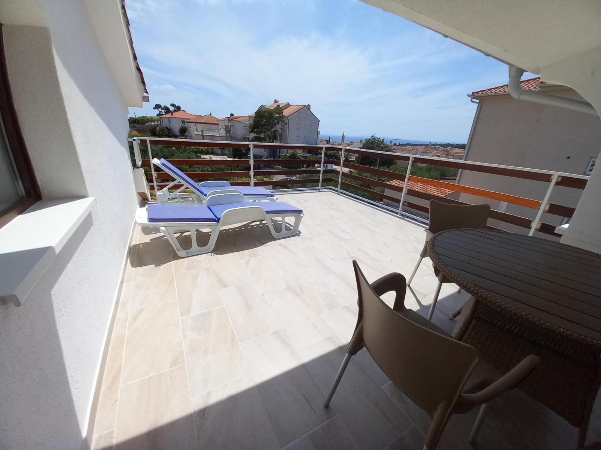 Apartmani Rab - Adrijana & Aleksandra Banjol Bilik gambar